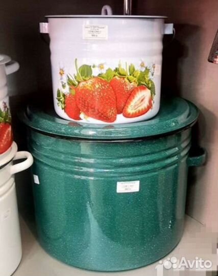 Кастрюля бак большой эмалированный