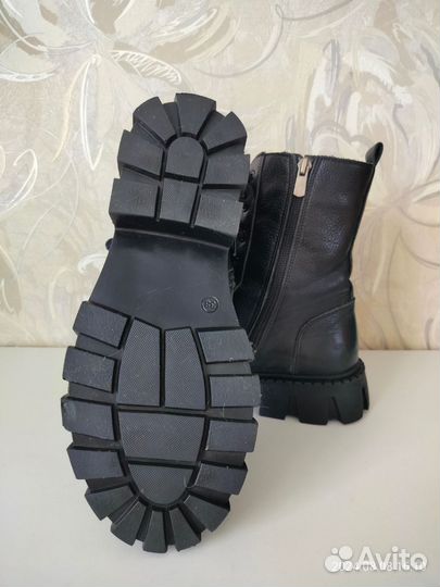 Ботинки натуральная кожа на 37 р.(38р. указан)