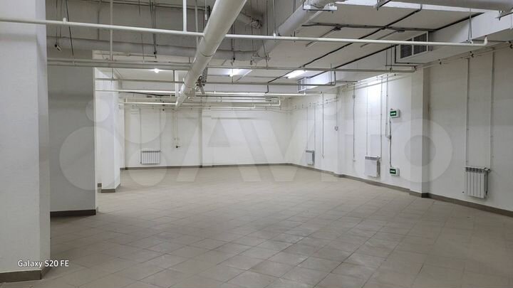 Склад+офис цокольный этаж