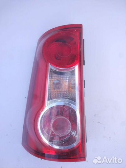 Фонарь задний левый LADA Largus