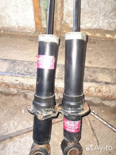 Стойки toyota corolla 120