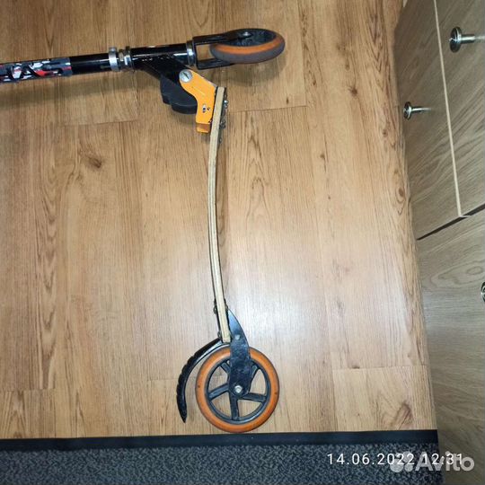 Самокат городской Lohas с деревянной декой