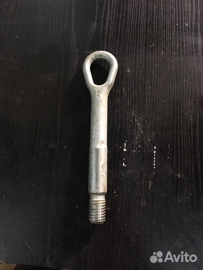 Mercedes benz cla 200 Крюк