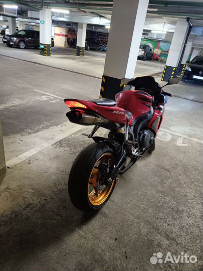 Honda cbr1000rr