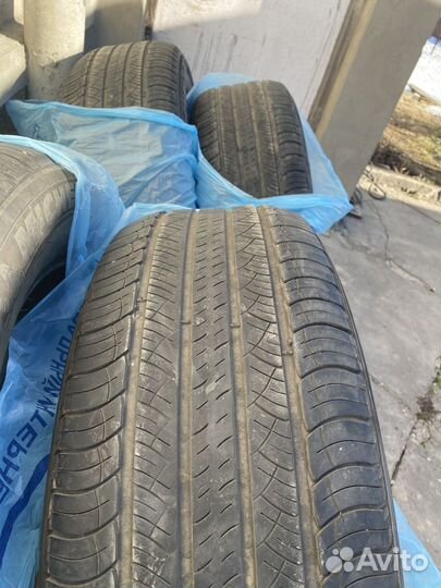 Michelin Latitude Tour HP 255/60 R20 113V