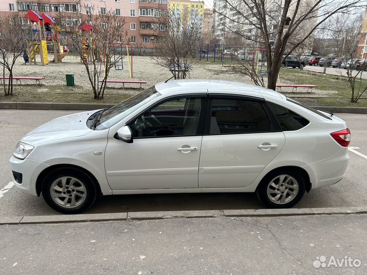 LADA Granta 1.6 МТ, 2015, 118 000 км