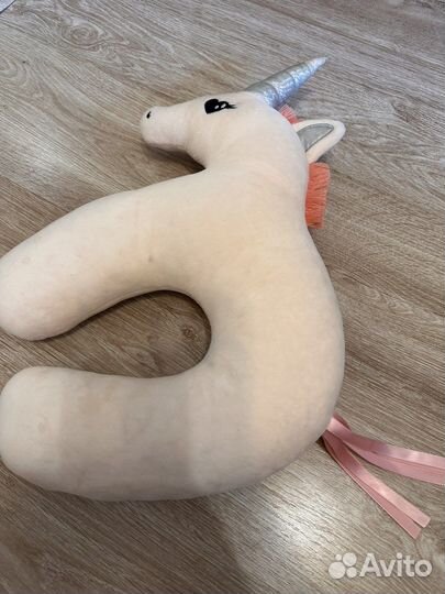 Детская подушка под голову в самолет