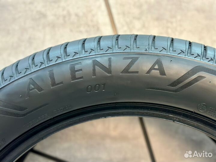 Bridgestone Alenza 001 285/40 R21