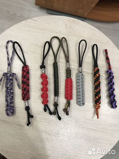 Темляки и браслеты из паракорда