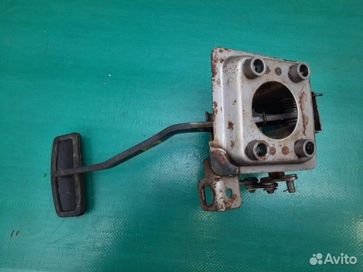 Педаль тормоза Hyundai Elantra Xd седан G4GC 2003