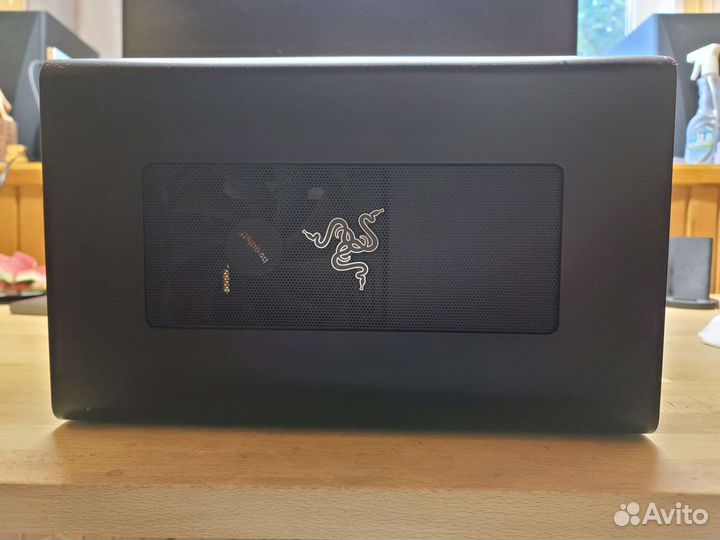 Egpu Razer Core X (Mod.) + Corsair CX750M