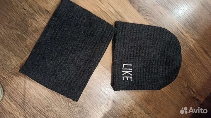 Комплект шапка и шарф для девочки