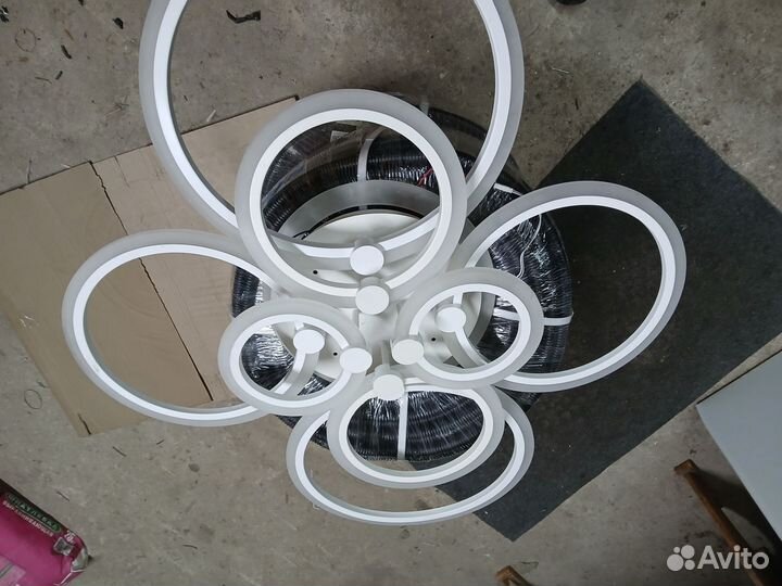 Люстра потолочная светодиодная