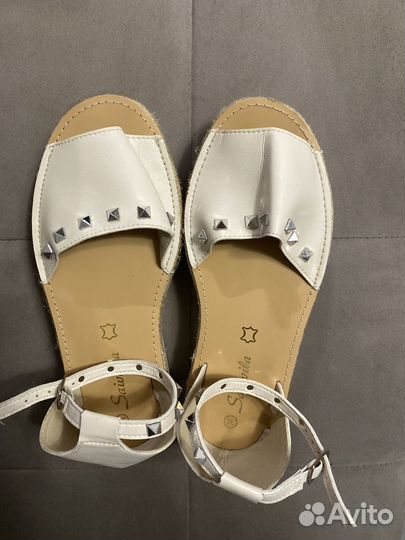 Сандалии босоножки 38