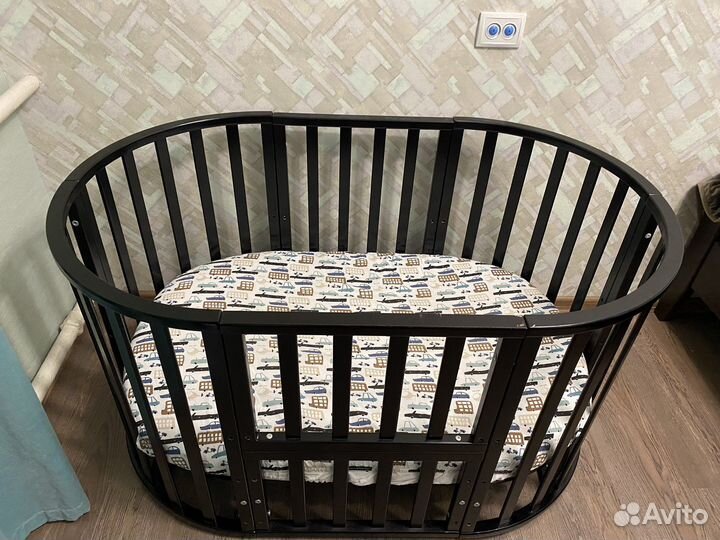 Кроватка трансформер с маятником