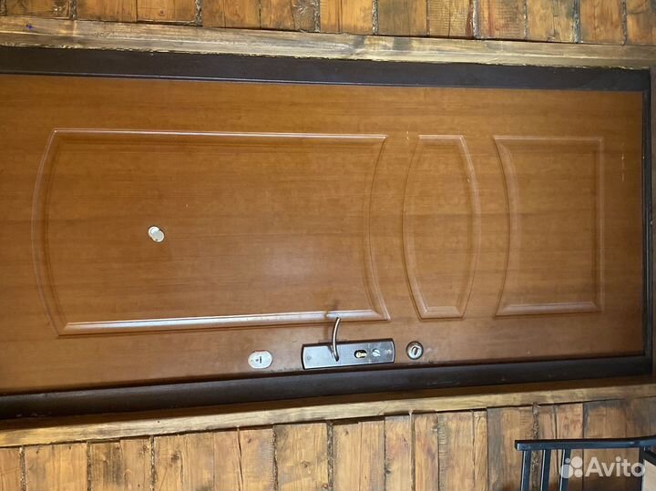 Дверь входная