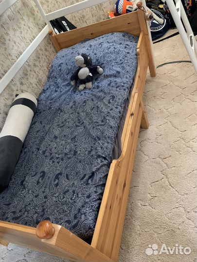 Раздвижная кровать IKEA лексквик с матрасом