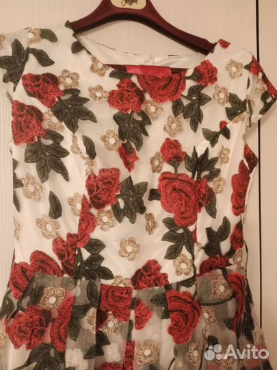 Вечернее платье