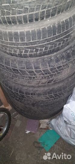 Bridgestone Blizzak DM-Z3 265/70 R16