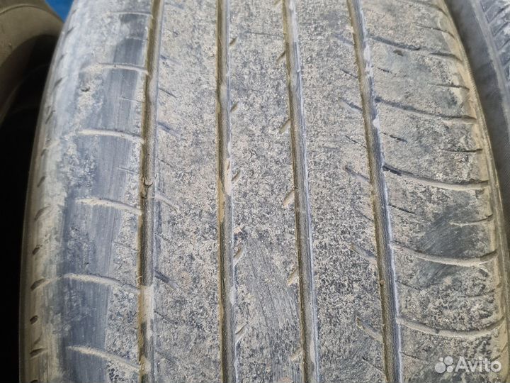 Yokohama dB Decibel E70 215/55 R17 93V