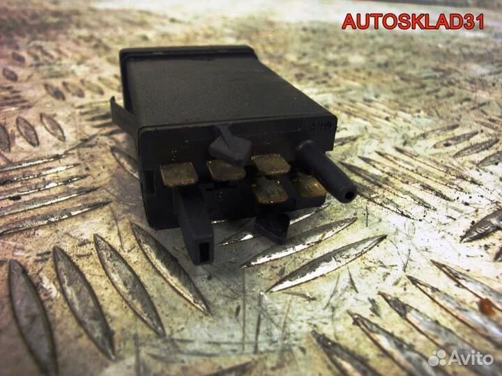 Кнопка обогрева заднего стекла Audi A4 B5