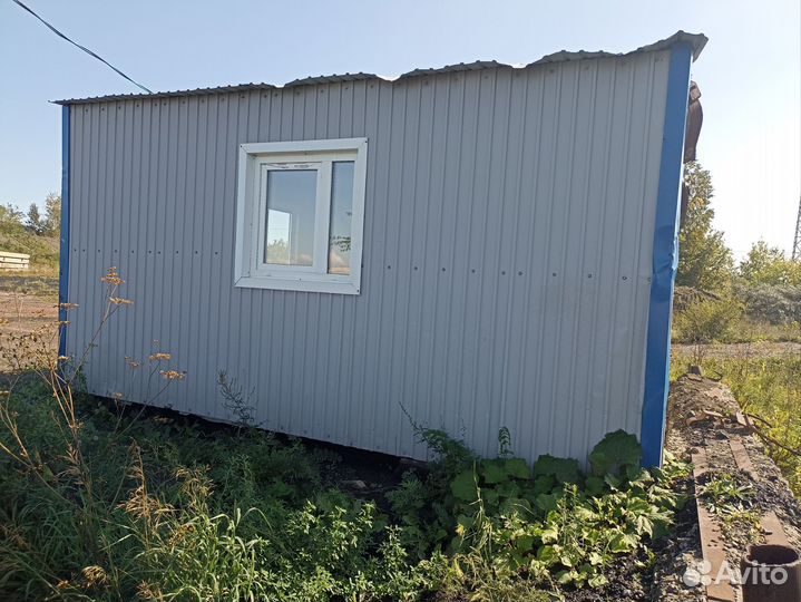 Готовые строения и срубы