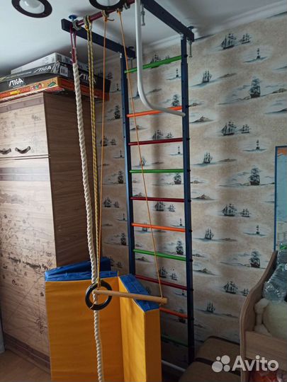 Детская шведская стенка