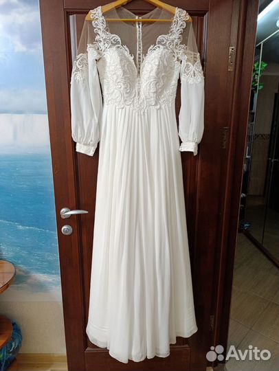 Свадебное платье 44 46 б/у