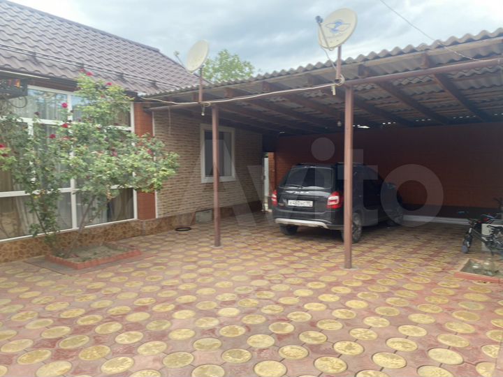 Дом 280 м² на участке 27 сот.