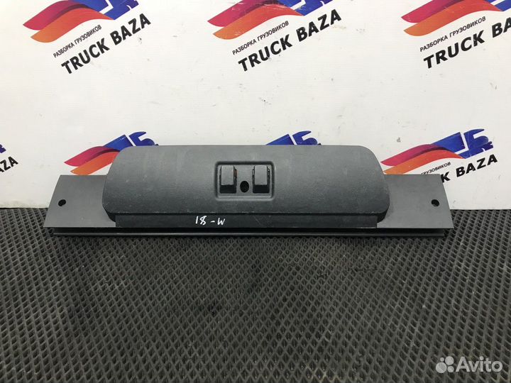 81629300264 Накладка салона кабины верхняя