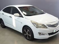 Hyundai Solaris 1.4 AT, 2015, 276 000 км, с пробегом, цена 660 000 руб.