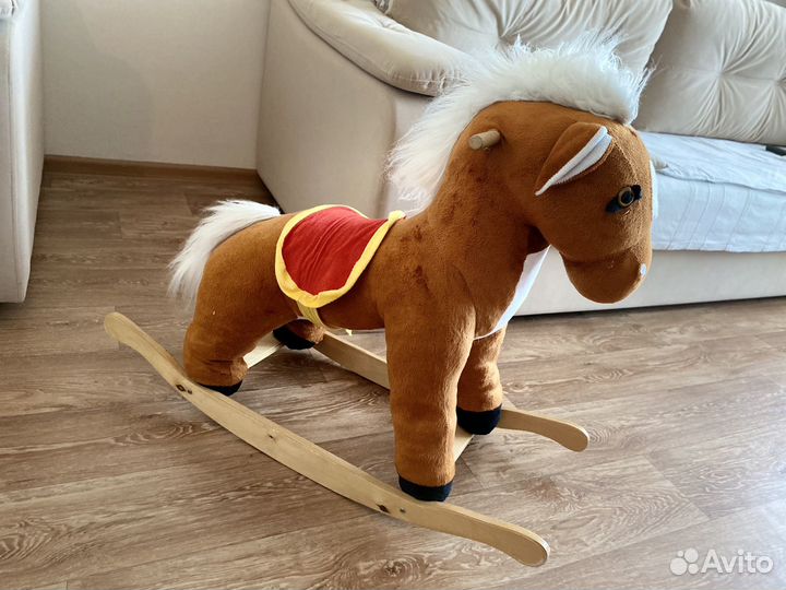 Качалка лошадь