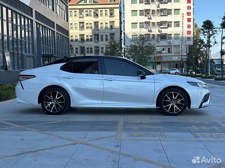 Toyota Camry 2.5 AT, 2022, 33 000 км