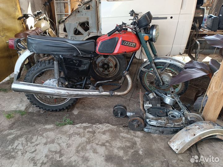 Запчасти на иж планета 5