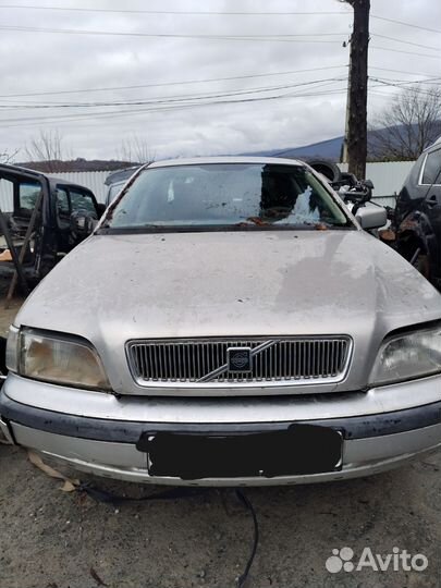 Запчасти volvo s40