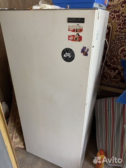 Холодильник ЗИЛ 64 89год