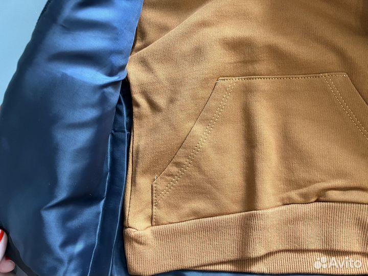 Детский костюм тройка новый