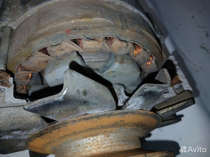 Военный Генератор Г287Б-0 14В 90А на запчасти