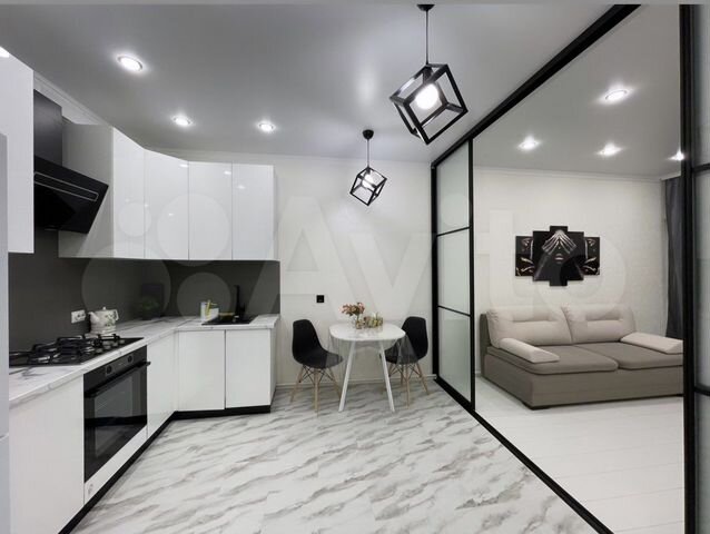 2-к. квартира, 52 м², 3/22 эт.