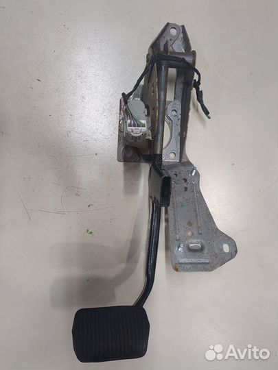 Педаль тормоза Ford Focus 3, 2015