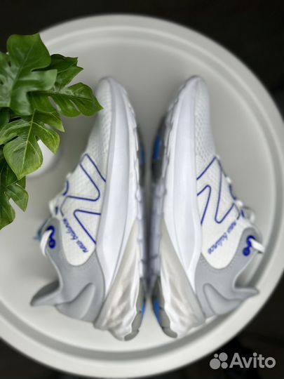 Кроссовки белые new balance новые оригинал