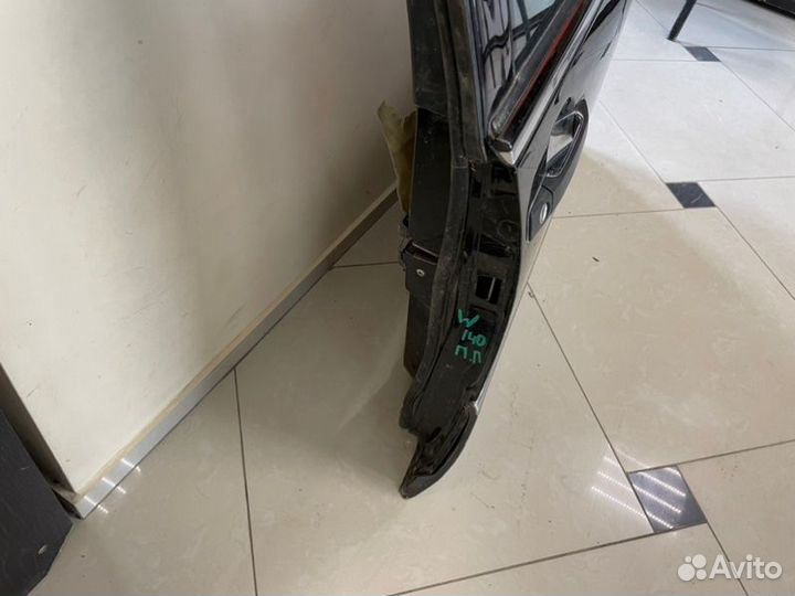 Дверь передняя правая Mercedes-Benz S-Class W140