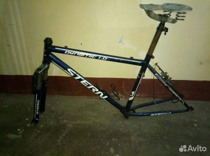 Рама велосипеда с вилкой Stern Dynamic 1.0
