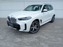 Новый BMW X5 3.0 AT, 2023, цен�а от 15 690 000 руб.