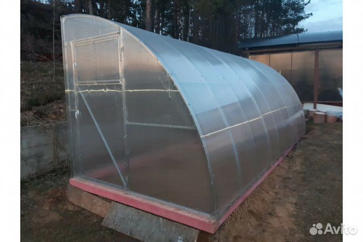 Теплица из поликарбоната