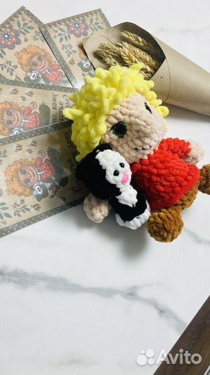 Вязанная игрушка ручной работы 