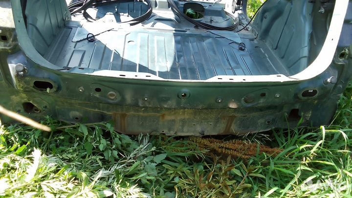 Панель задняя Renault Megane 3