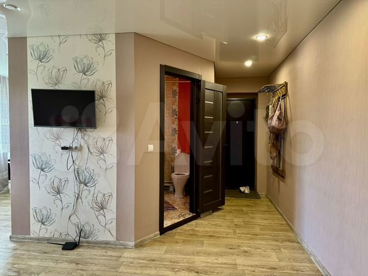 2-к. квартира, 63 м², 5/5 эт.