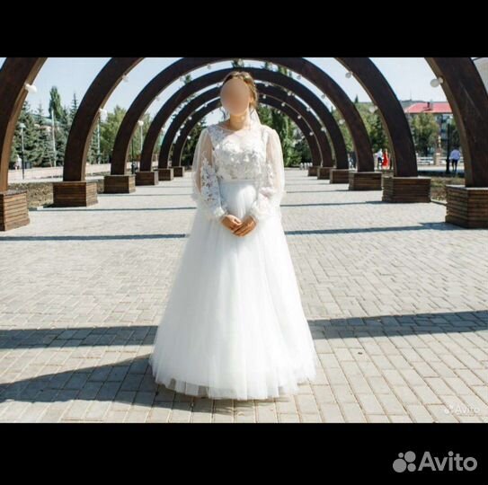 Свадебное платье