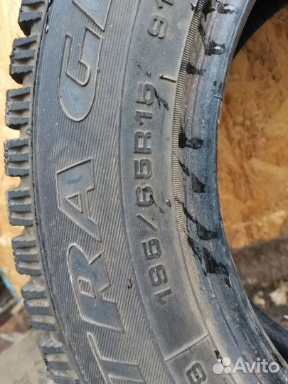 Goodyear UltraGrip 500 195/65 R15 91T